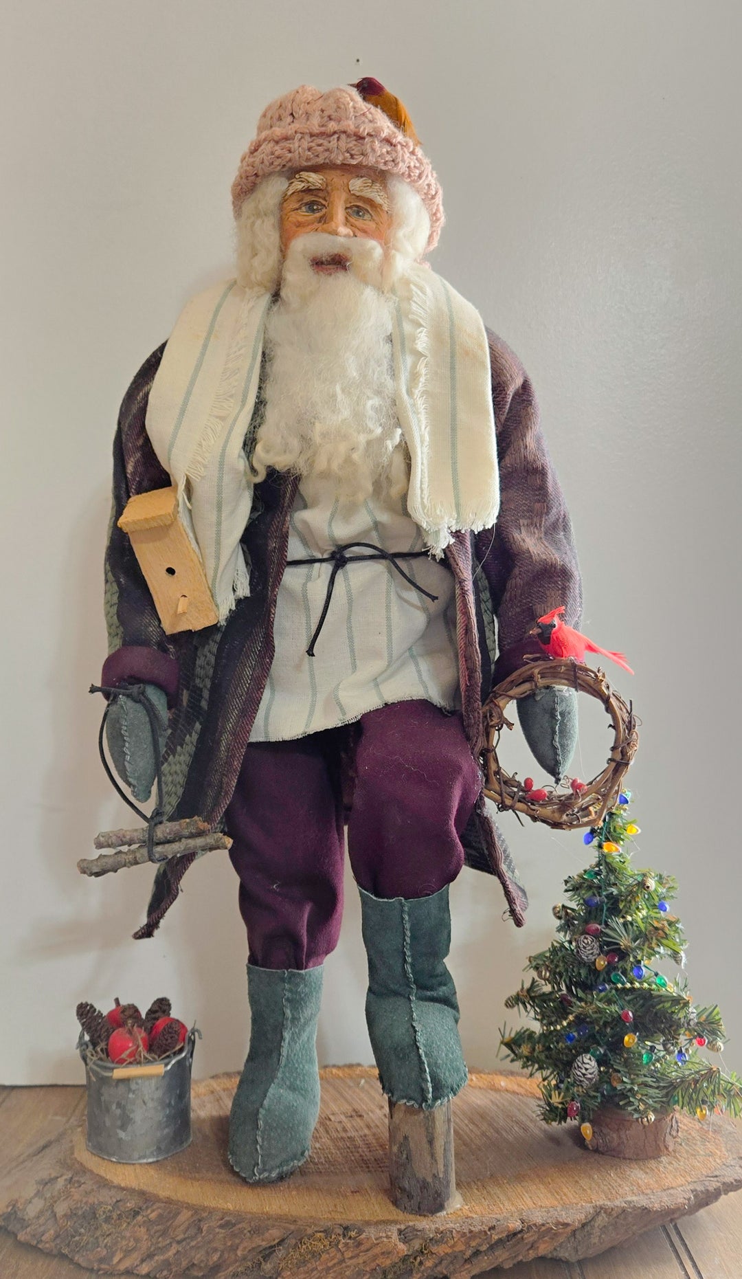 Old World Woodland Santa